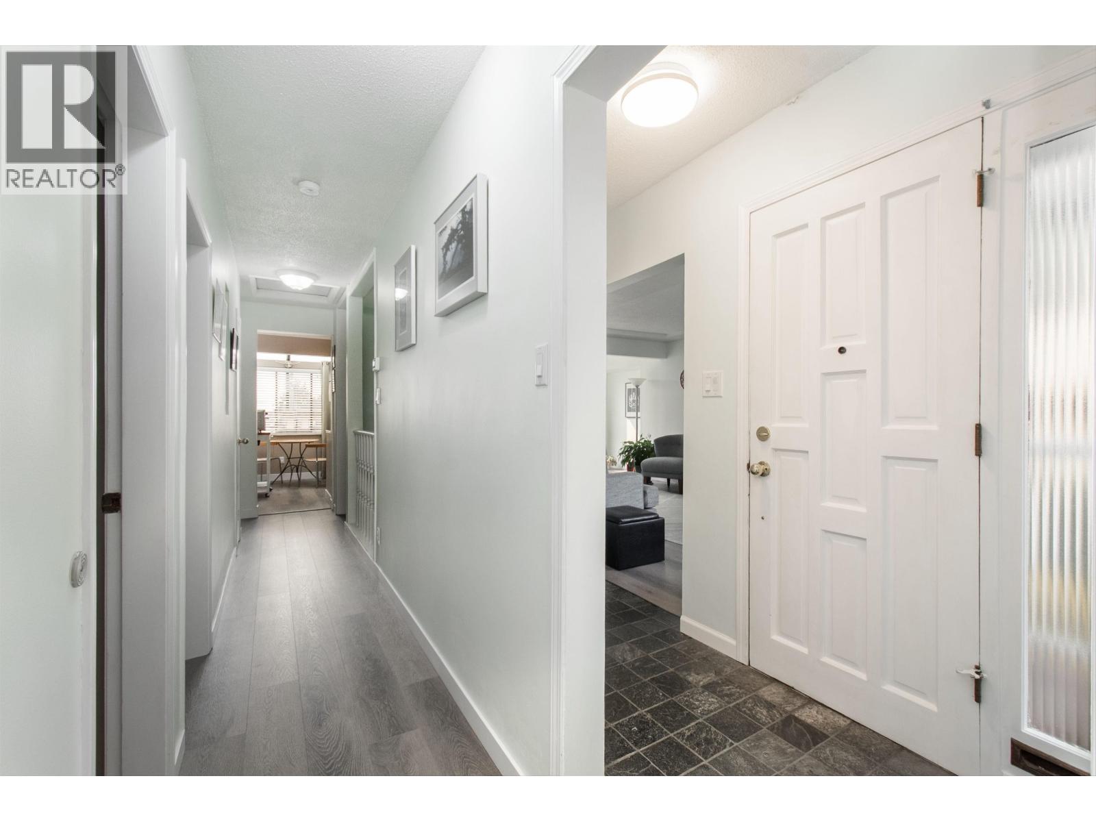 847 E 13th Street, North Vancouver, British Columbia  V7L 2M8 - Photo 12 - R3046201