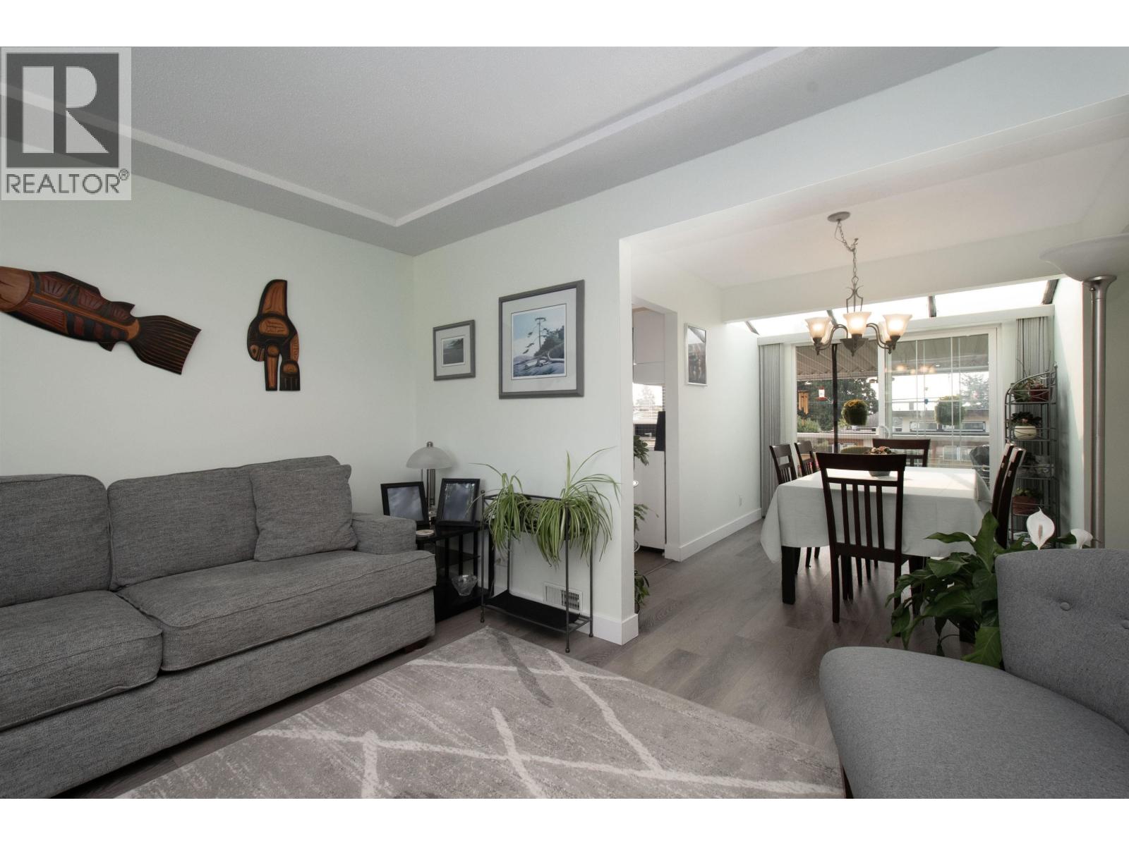 847 E 13th Street, North Vancouver, British Columbia  V7L 2M8 - Photo 6 - R3046201