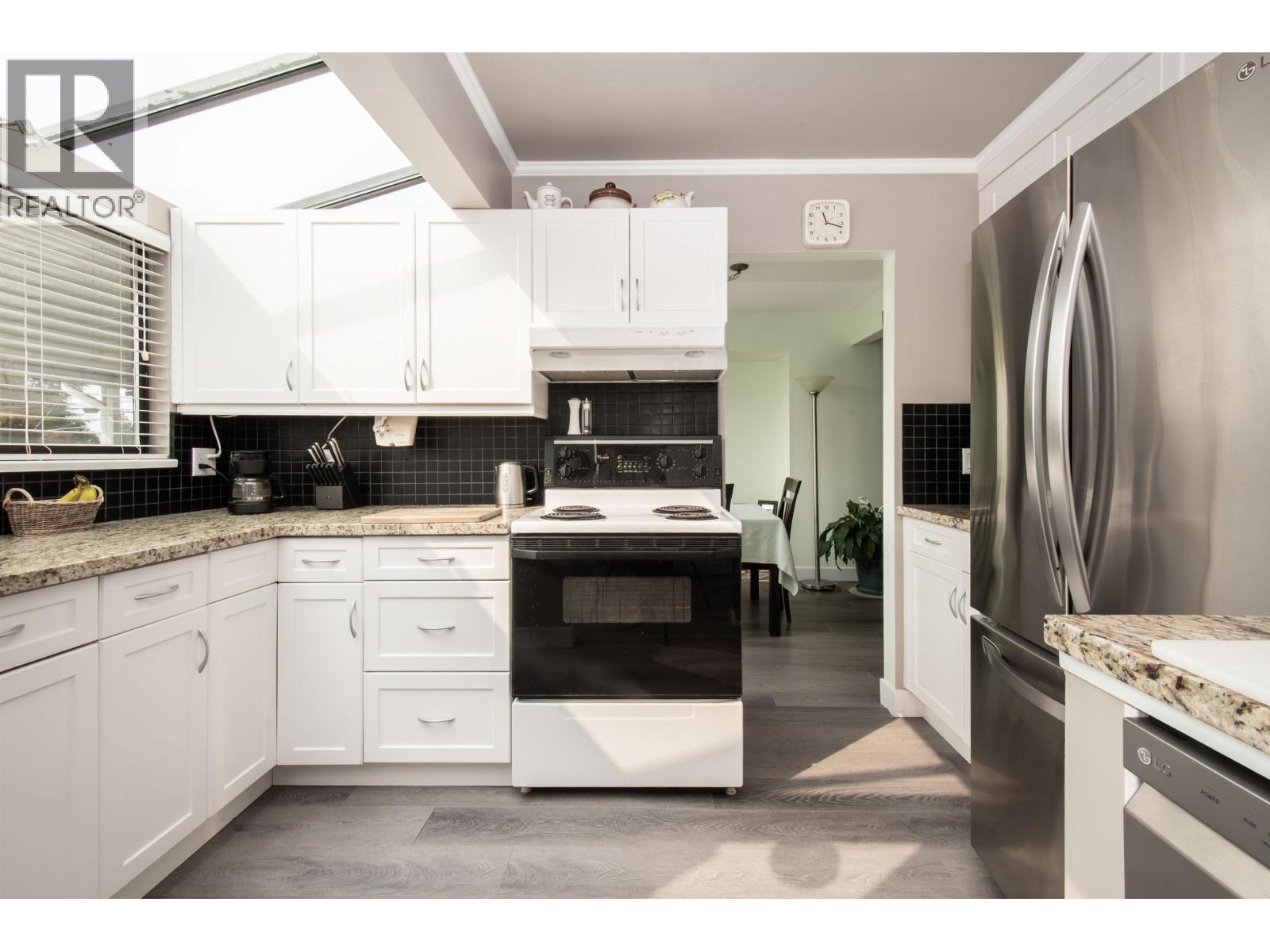 847 E 13th Street, North Vancouver, British Columbia  V7L 2M8 - Photo 9 - R3046201