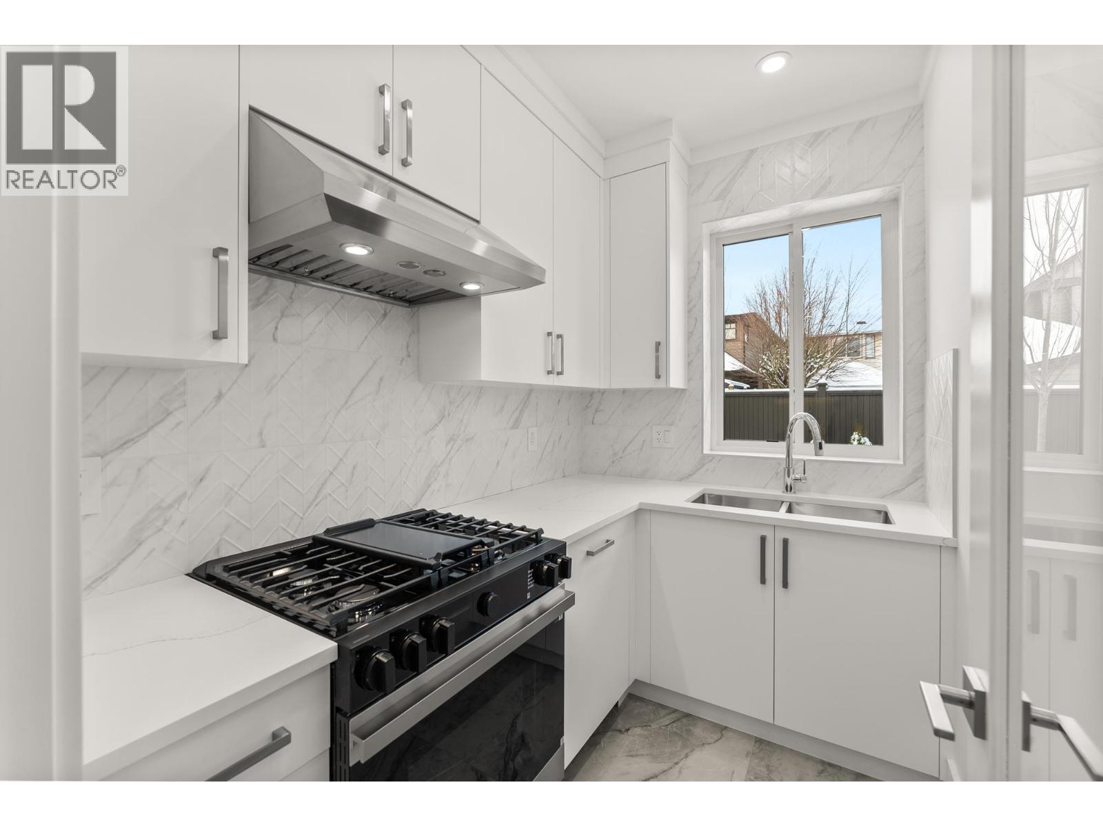 3715 Garry Street, Richmond, British Columbia  V7E 2T6 - Photo 18 - R3046202
