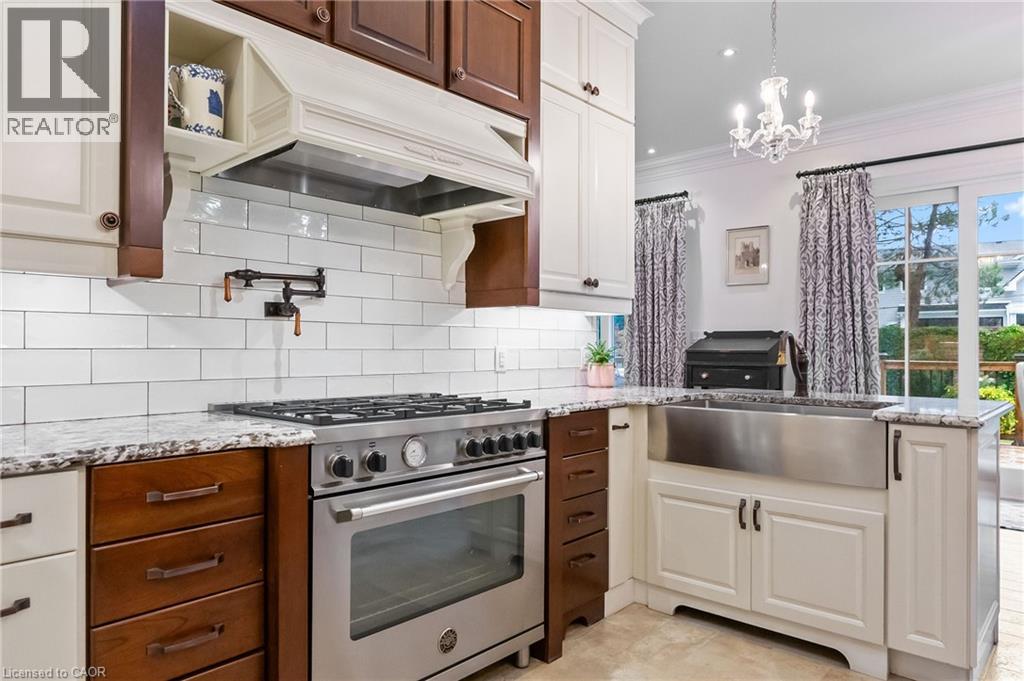 2073 Deramore Drive, Oakville, Ontario  L6J 2P7 - Photo 10 - 40767629
