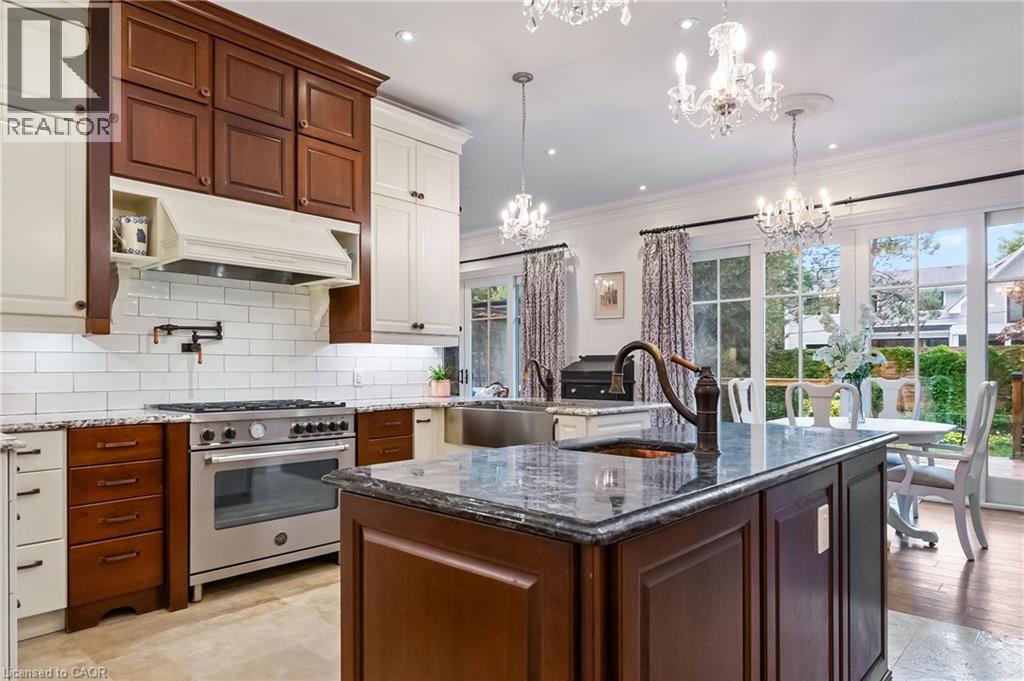 2073 Deramore Drive, Oakville, Ontario  L6J 2P7 - Photo 9 - 40767629