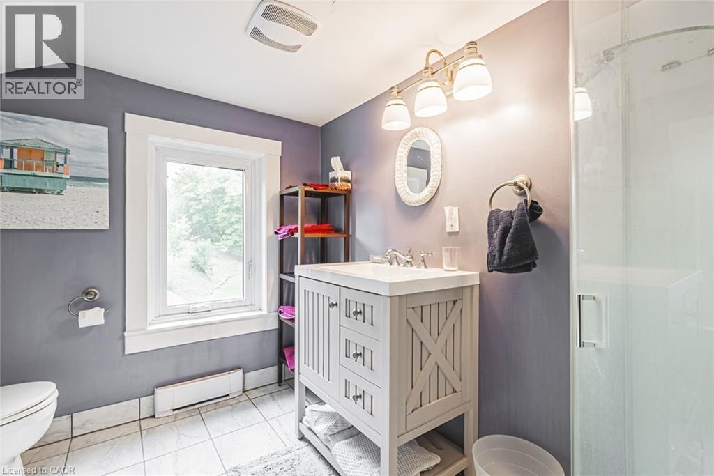 327 Campbell Avenue E, Halton, Ontario  L0P 1B0 - Photo 23 - 40768055