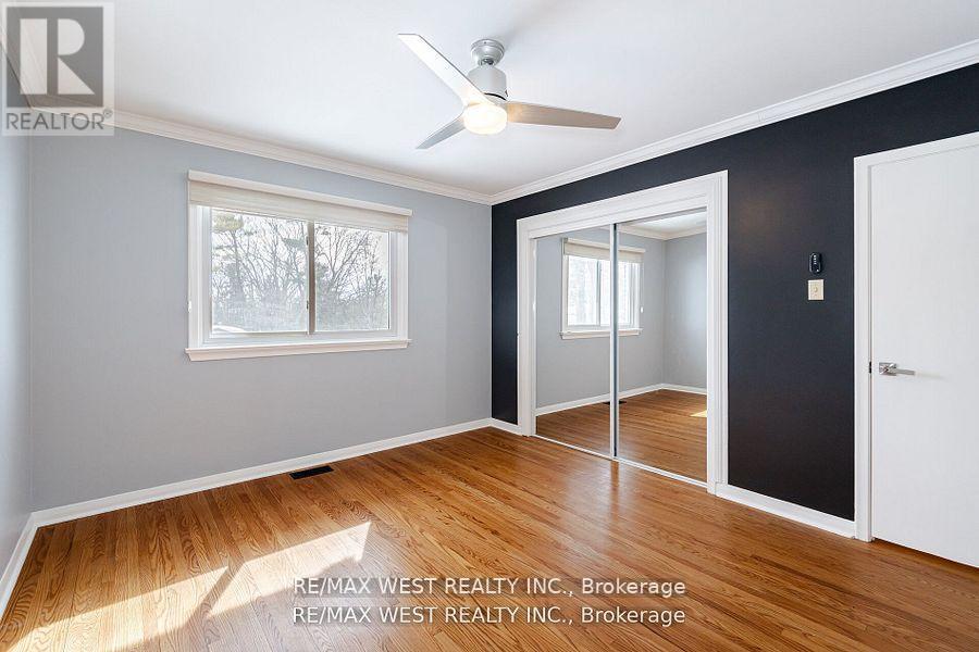 105 Shirley Avenue, Barrie (Sunnidale), Ontario  L4N 1N3 - Photo 14 - S12394834