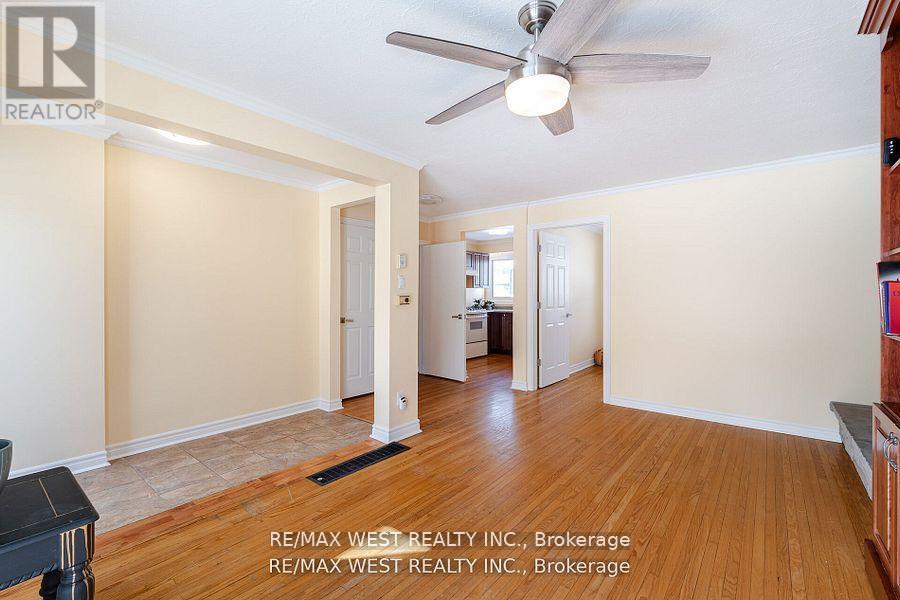 105 Shirley Avenue, Barrie (Sunnidale), Ontario  L4N 1N3 - Photo 21 - S12394834