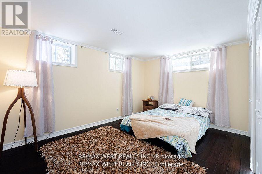 105 Shirley Avenue, Barrie (Sunnidale), Ontario  L4N 1N3 - Photo 29 - S12394834