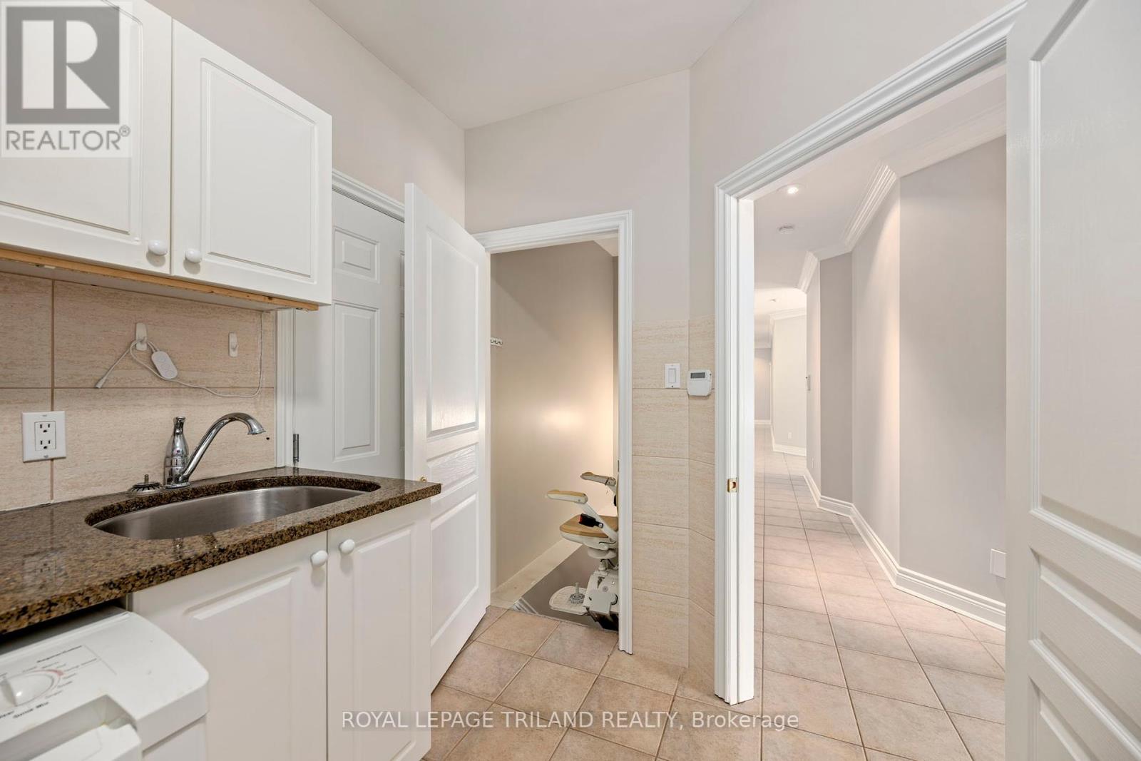 1 - 537 Crestwood Drive, London South, Ontario  N6K 1Y1 - Photo 20 - X12339602