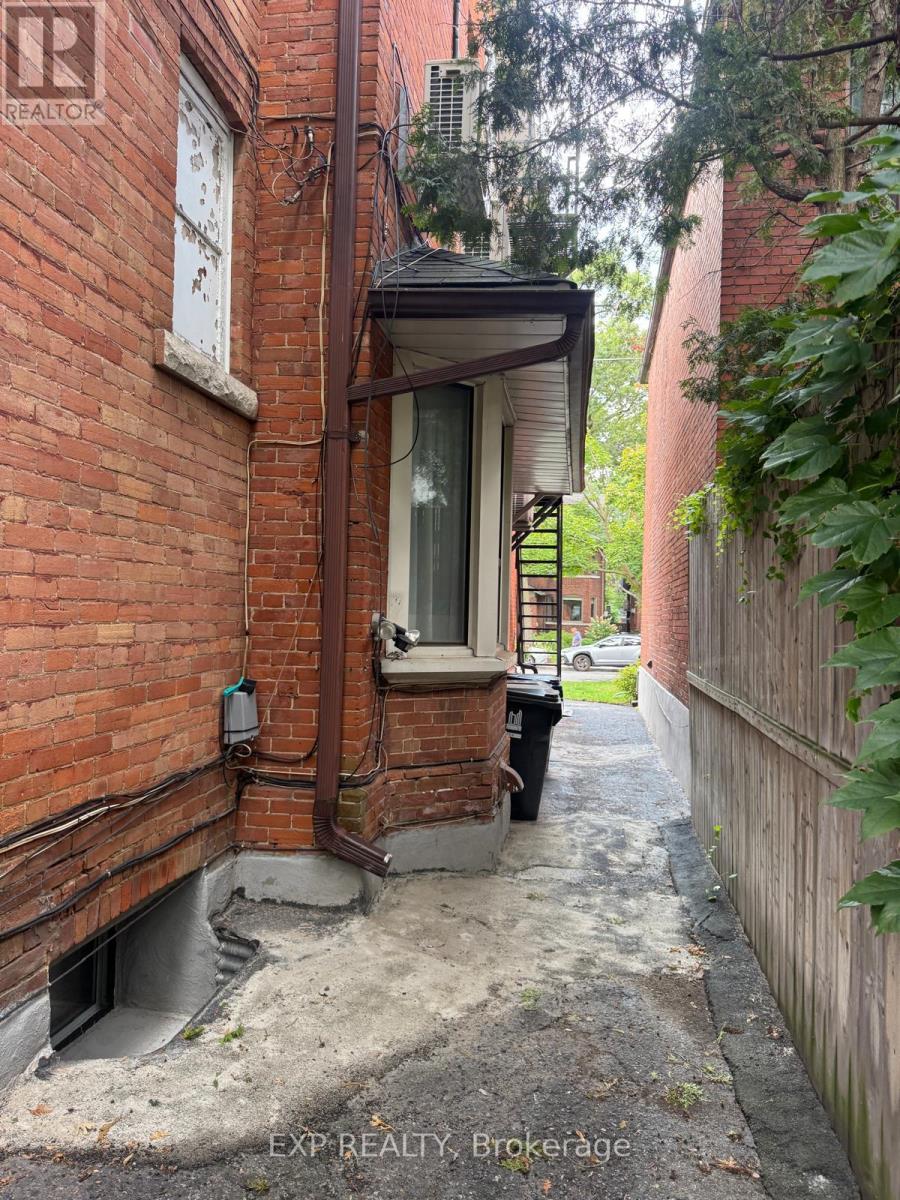 Basement - 227 Evelyn Avenue, Toronto, Ontario  M6P 2Z8 - Photo 11 - W12394778