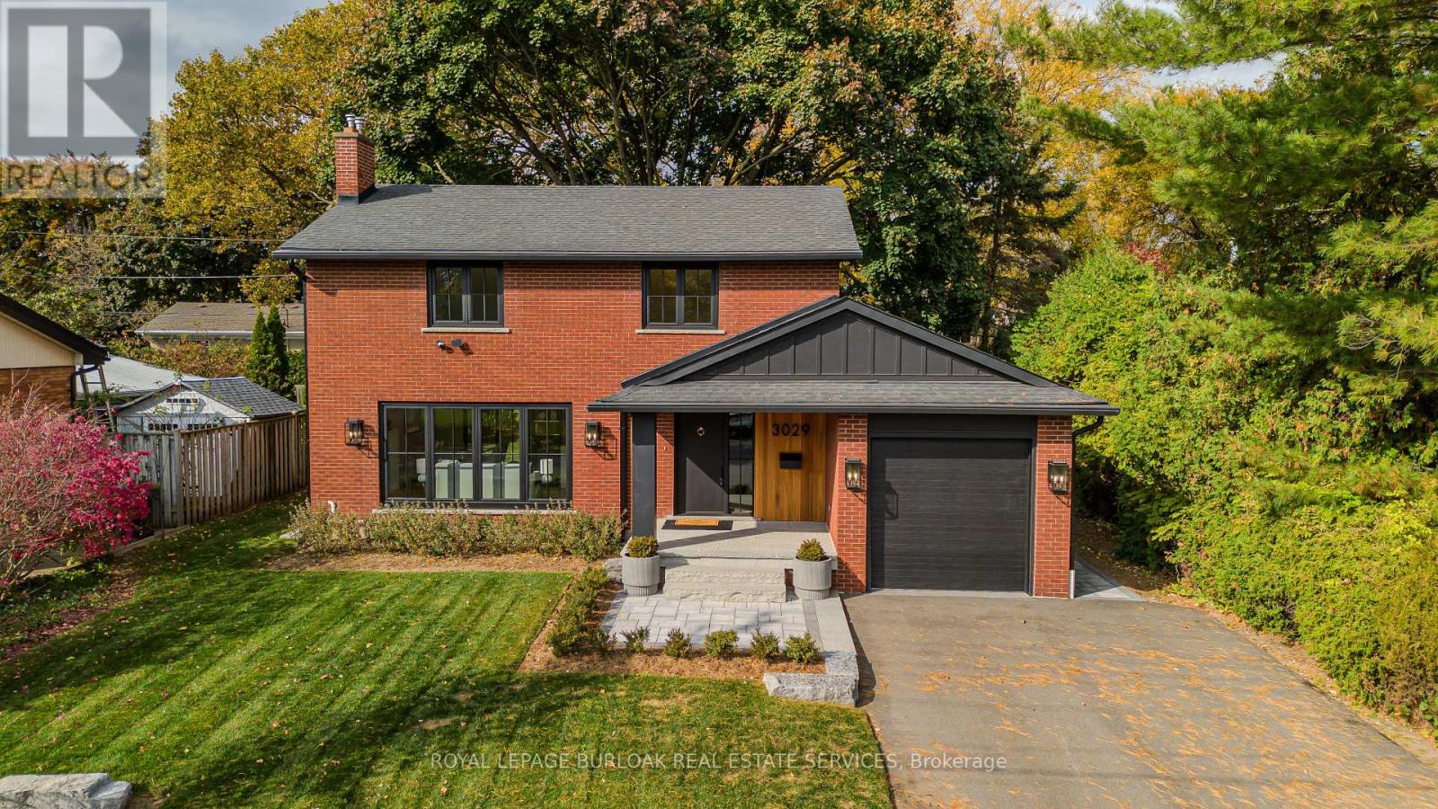 3029 Eva Drive, Burlington, Ontario  L7N 2K3 - Photo 28 - W12394810