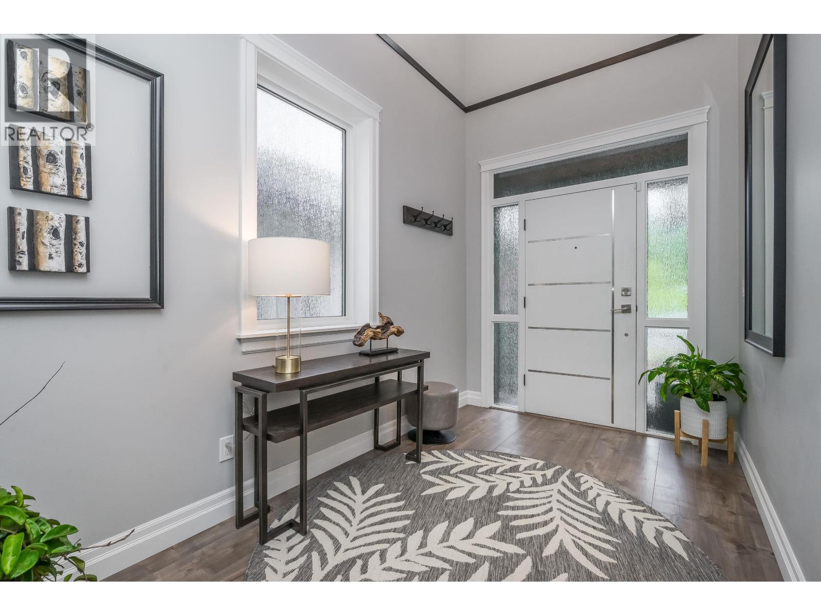 22850 Gilbert Drive, Maple Ridge, British Columbia  V4R 0G4 - Photo 2 - R3046006