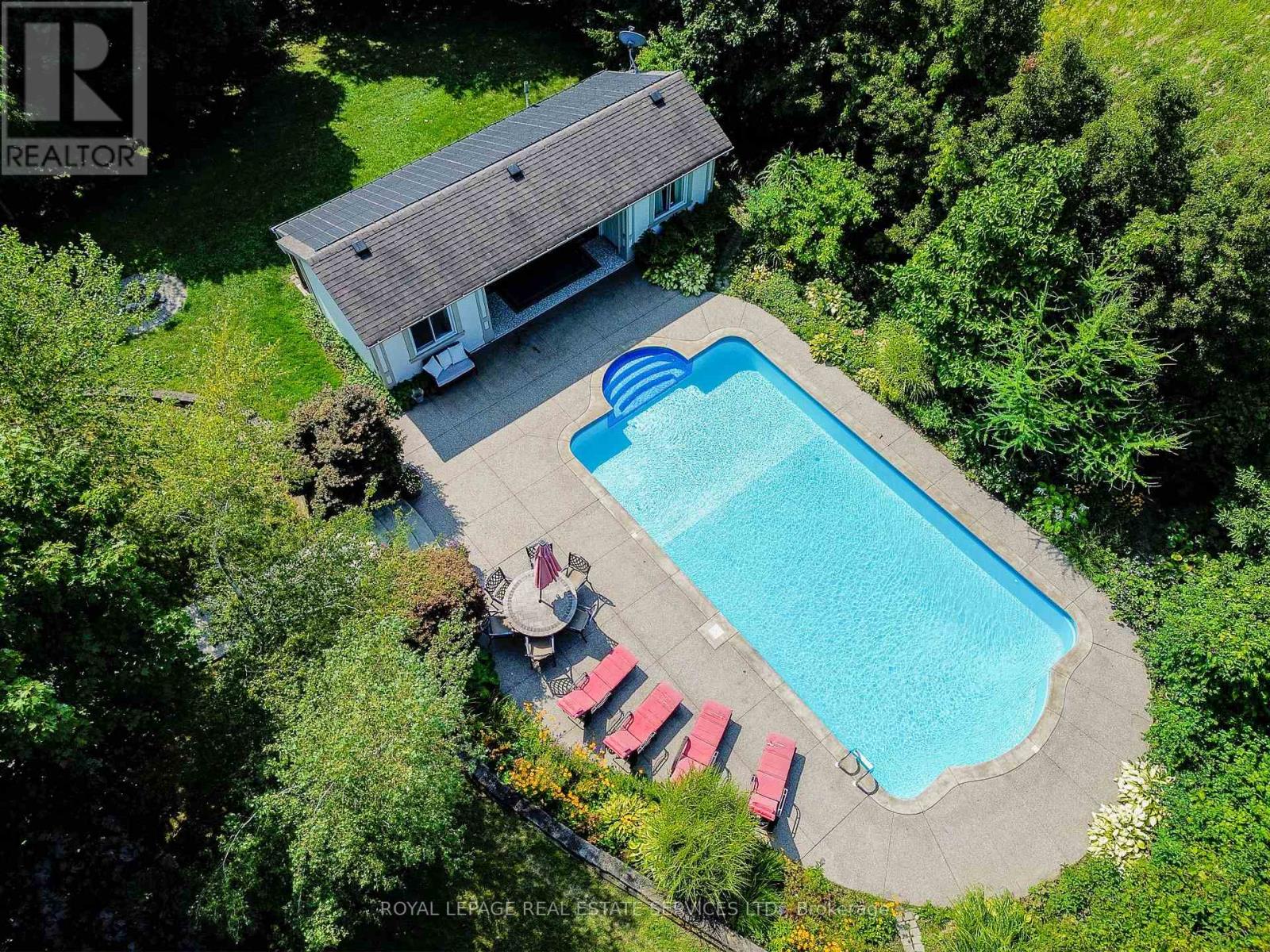 59 Elodia Court, Hamilton, Ontario  L9C 7R2 - Photo 44 - X12394836