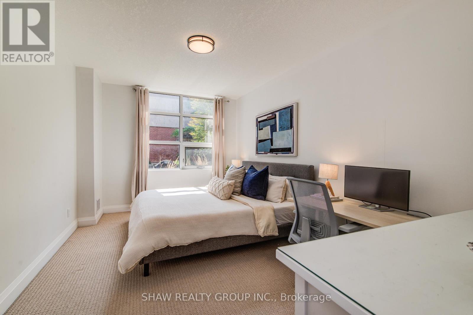 110 - 165 Duke Street E, Kitchener, Ontario  N2H 6T8 - Photo 19 - X12394893
