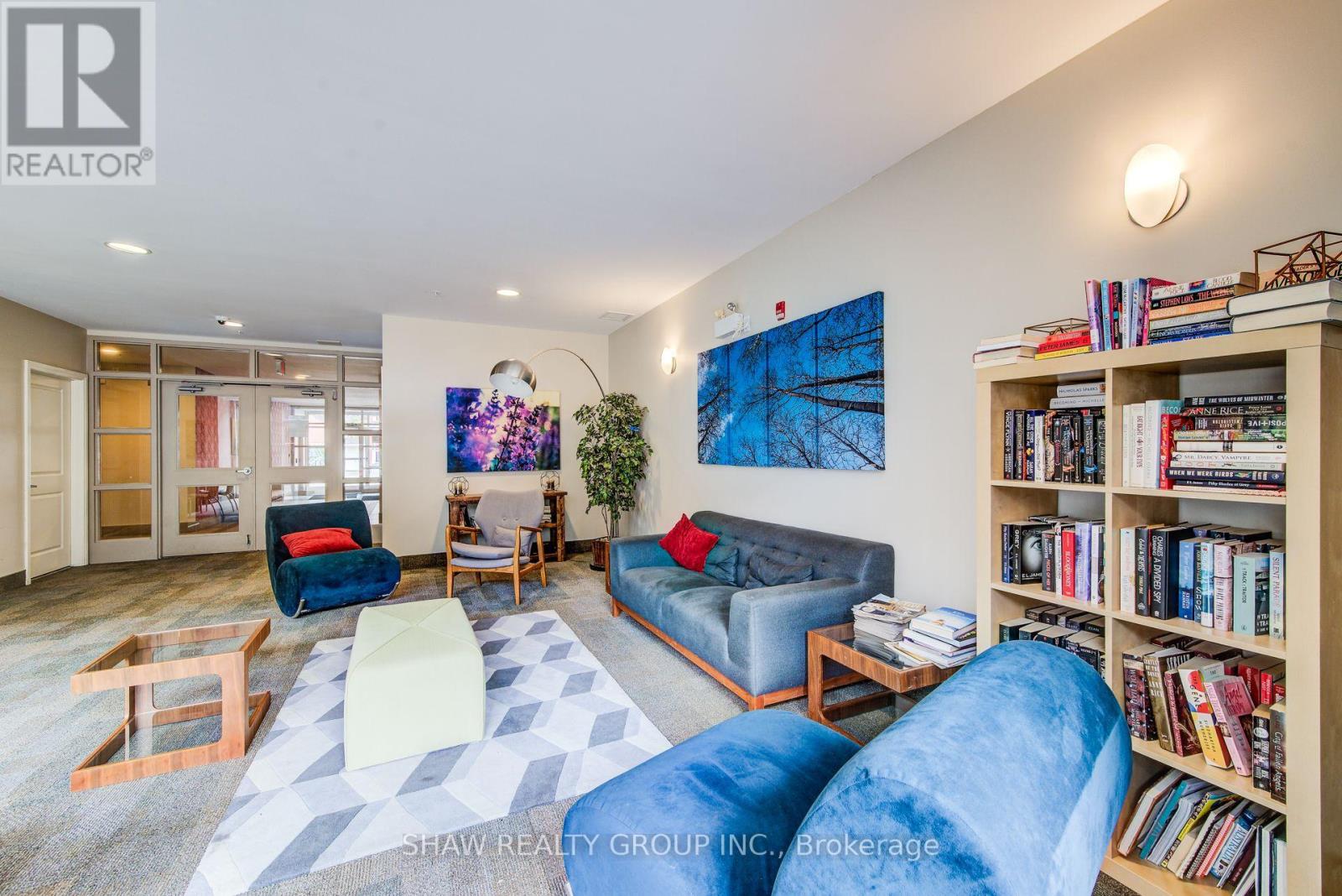 110 - 165 Duke Street E, Kitchener, Ontario  N2H 6T8 - Photo 33 - X12394893