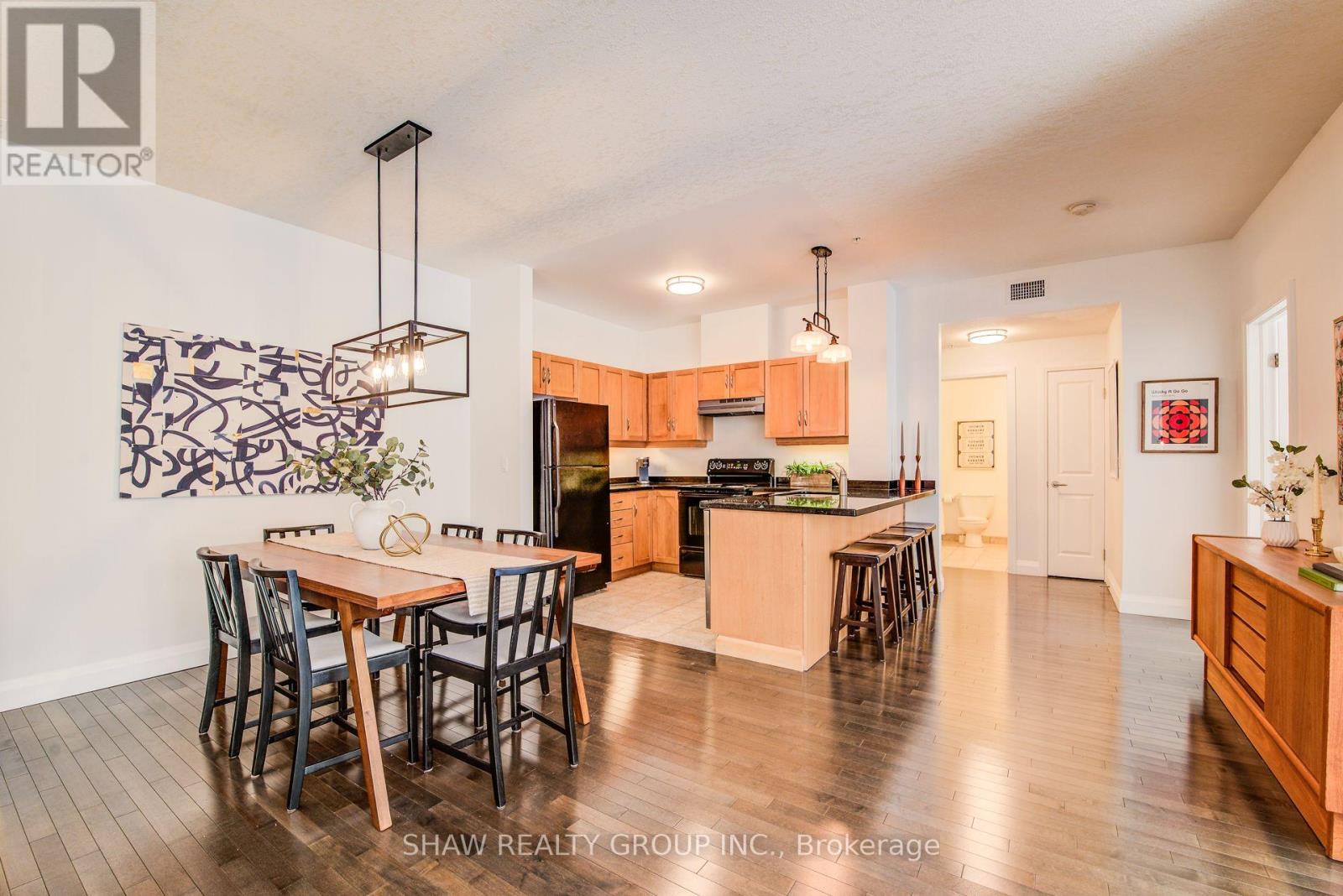 110 - 165 Duke Street E, Kitchener, Ontario  N2H 6T8 - Photo 6 - X12394893