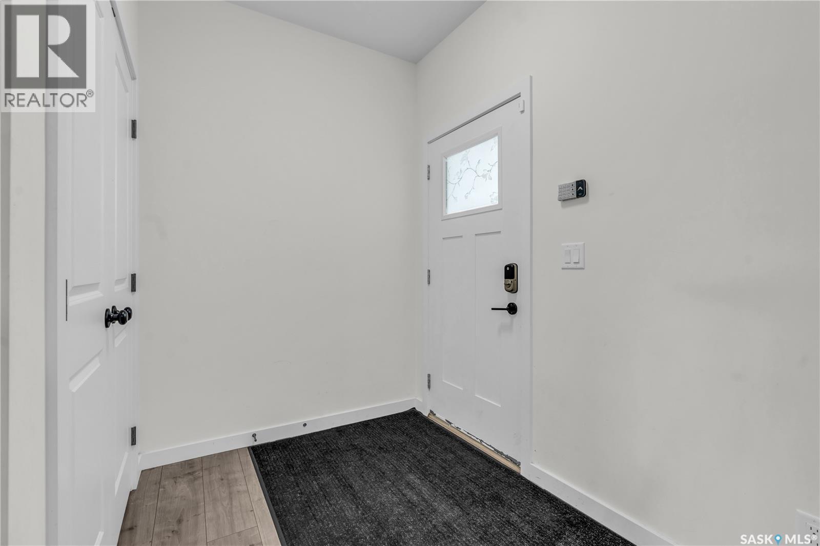 326 Prasad Union, Saskatoon, Saskatchewan  S7V 1L7 - Photo 3 - SK018033