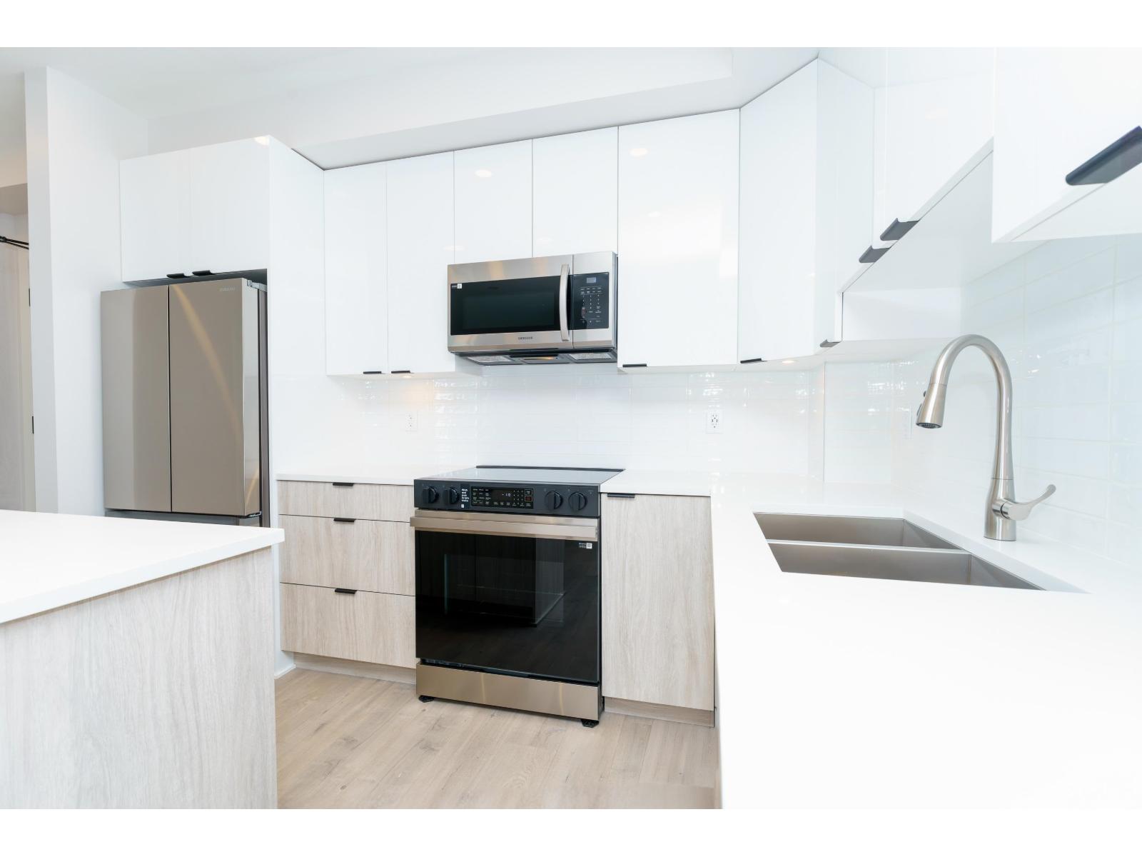 322 13458 95 Avenue, Surrey, British Columbia  V3V 0H1 - Photo 14 - R3046200
