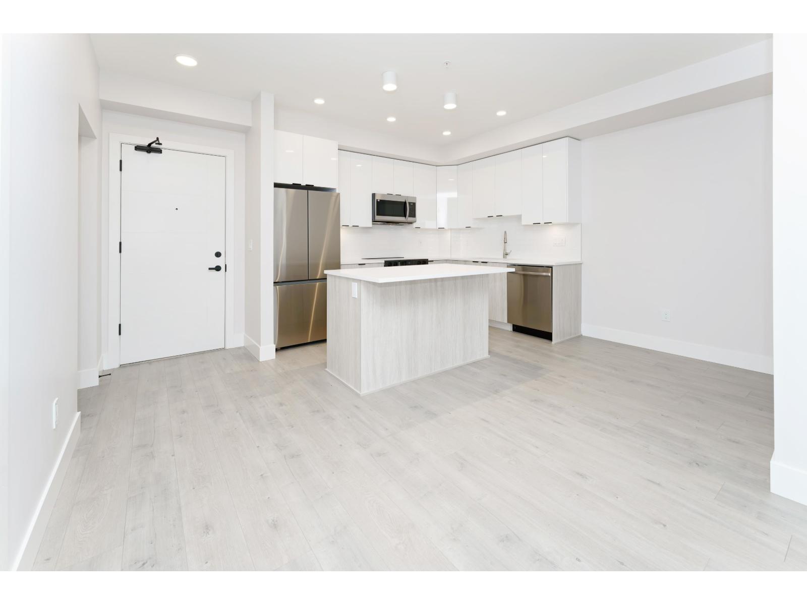 322 13458 95 Avenue, Surrey, British Columbia  V3V 0H1 - Photo 9 - R3046200