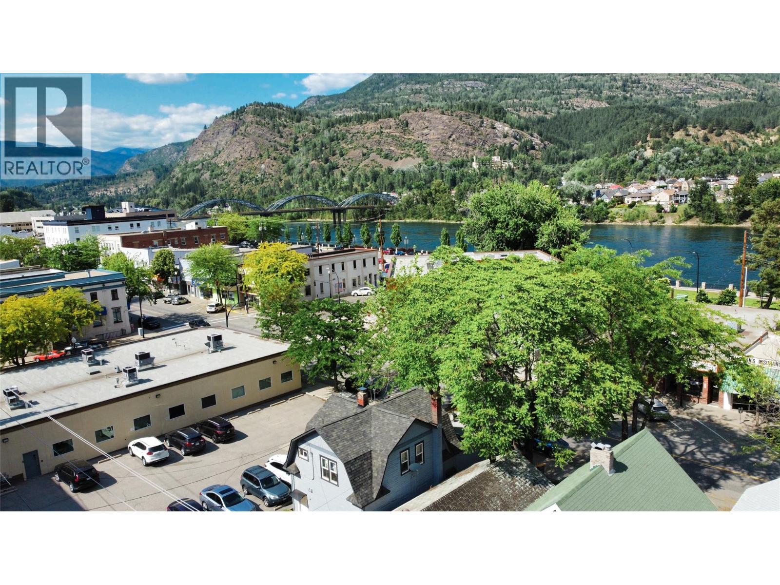 1560 Bay Avenue, Trail, British Columbia  V1R 4B3 - Photo 4 - 10354121