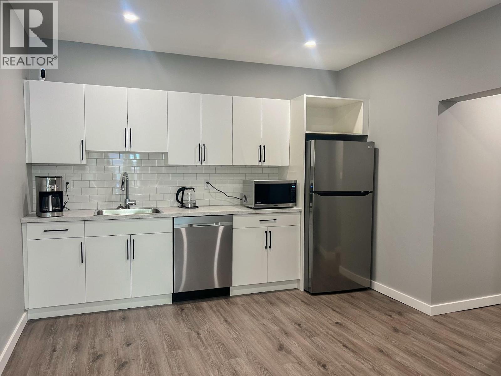1560 Bay Avenue, Trail, British Columbia  V1R 4B3 - Photo 47 - 10354121