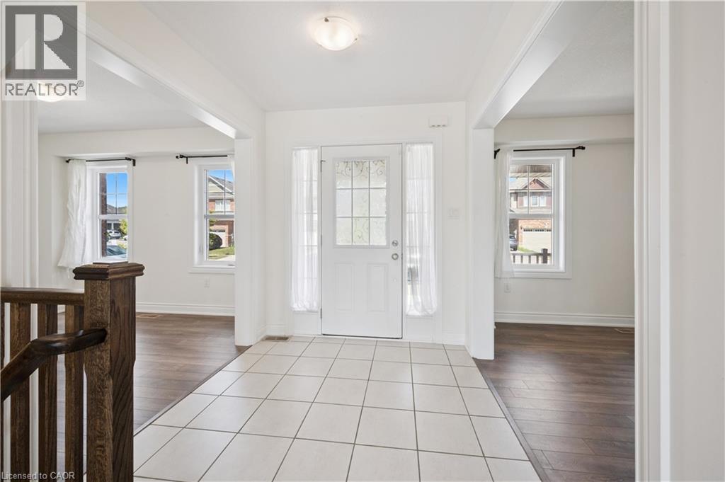 Property at 2 WATERMILL Street image 4