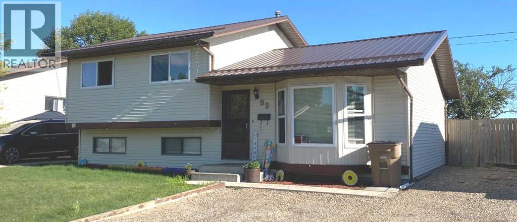 Property at 99 Wildrose Avenue W image 3