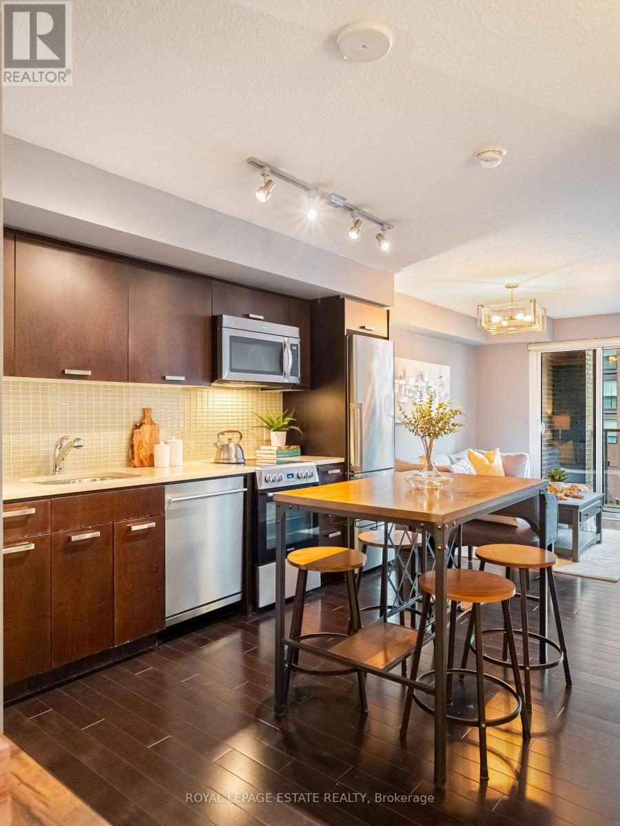 313 - 295 Adelaide Street W, Toronto (Waterfront Communities), Ontario  M5V 0L4 - Photo 7 - C12394957