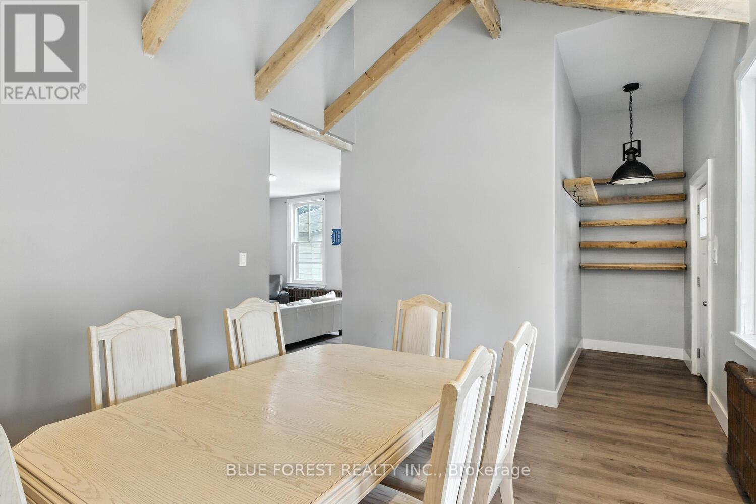 358 Simcoe Street, London East (East K), Ontario  N6B 1J7 - Photo 12 - X12395053