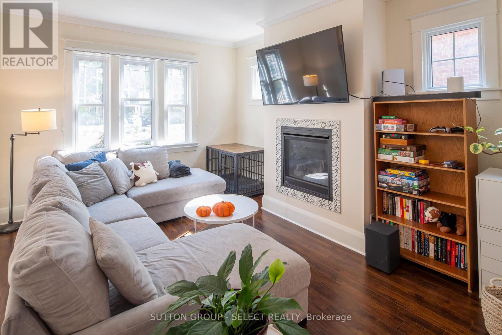871 Colborne Street, London East, Ontario  N6A 4A1 - Photo 7 - X12395071