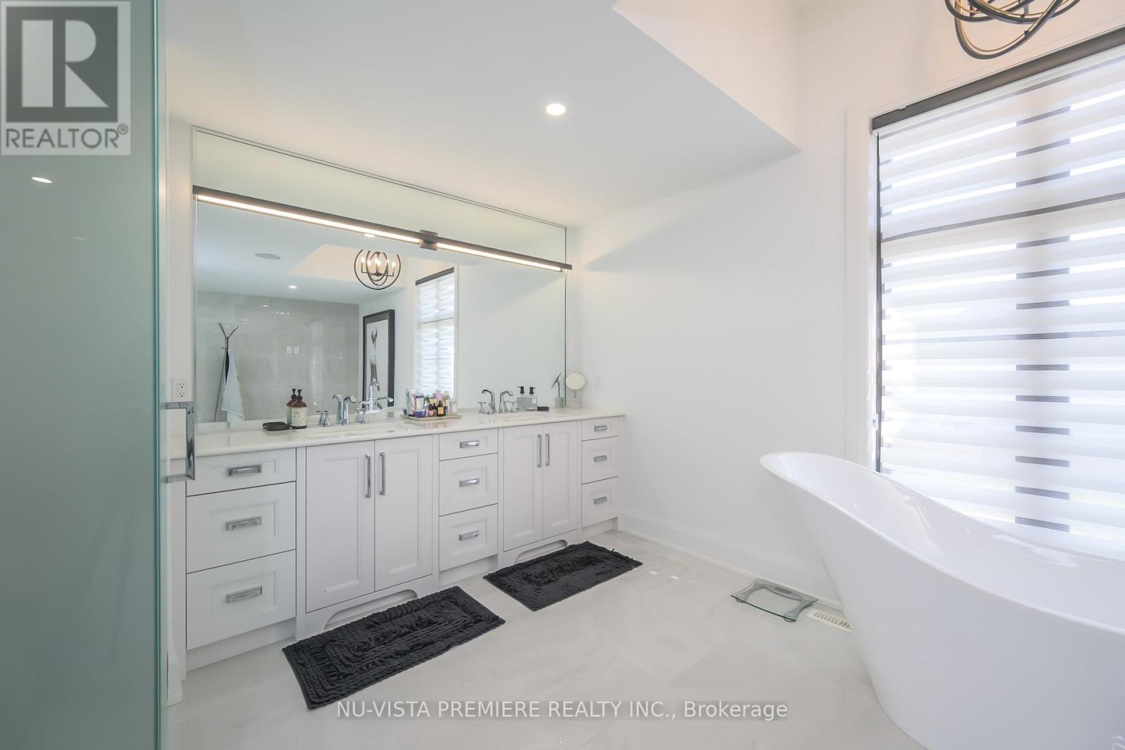 7501 Silver Creek Crescent, London South (South V), Ontario  N6P 0A1 - Photo 28 - X12395114