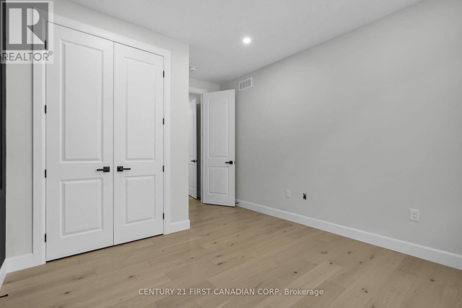 303 Nancy Street, Dutton/dunwich, Ontario  N0L 1J0 - Photo 29 - X12395142
