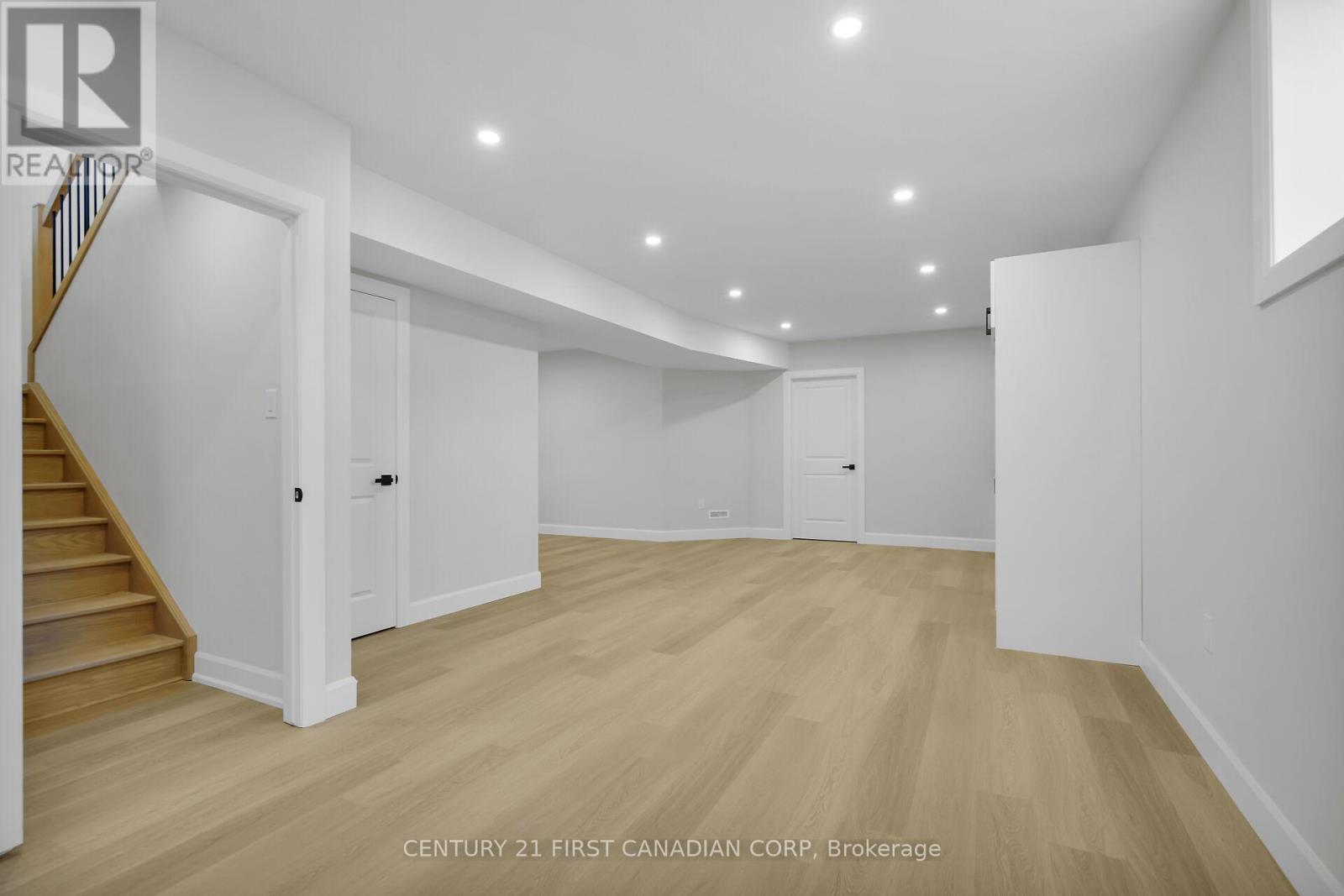 303 Nancy Street, Dutton/dunwich, Ontario  N0L 1J0 - Photo 34 - X12395142
