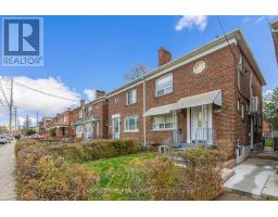 Lower - 1065 Pape Avenue, Toronto (East York), Ca