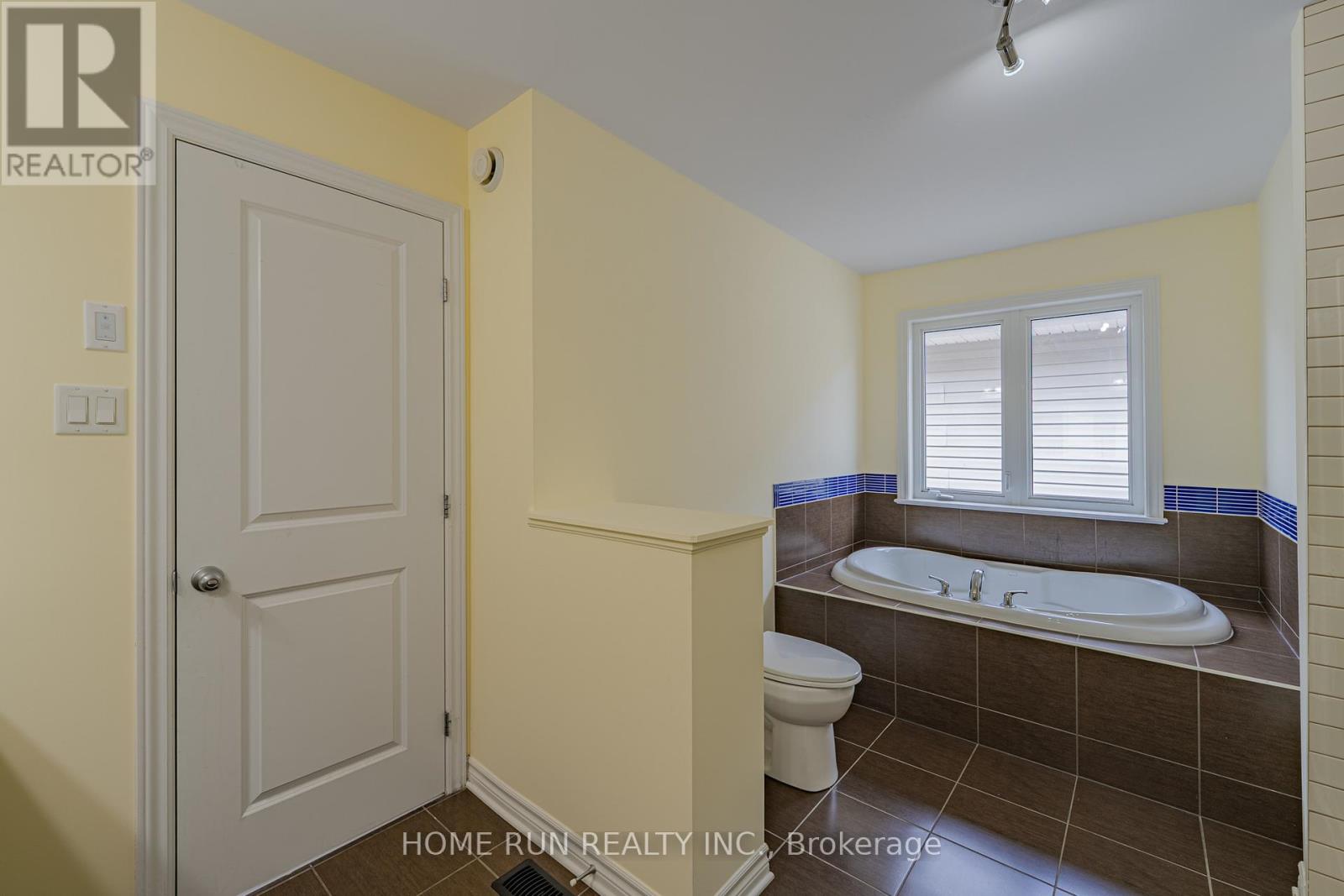 393 Grammond Circle, Ottawa, Ontario  K4A 0W8 - Photo 31 - X12395027