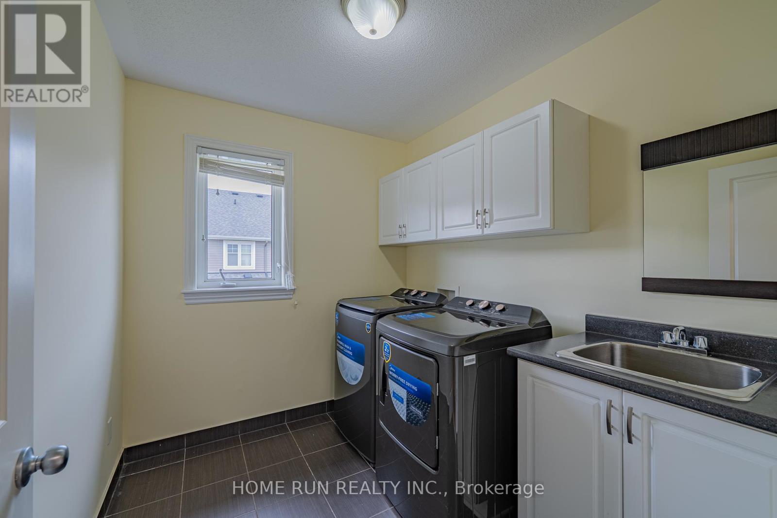 393 Grammond Circle, Ottawa, Ontario  K4A 0W8 - Photo 36 - X12395027