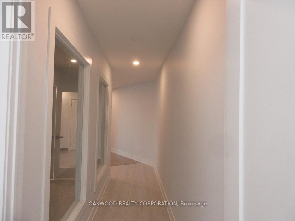 Tb 300 - 8000 Jane Street, Vaughan, Ontario  L4K 5B8 - Photo 11 - N12394935