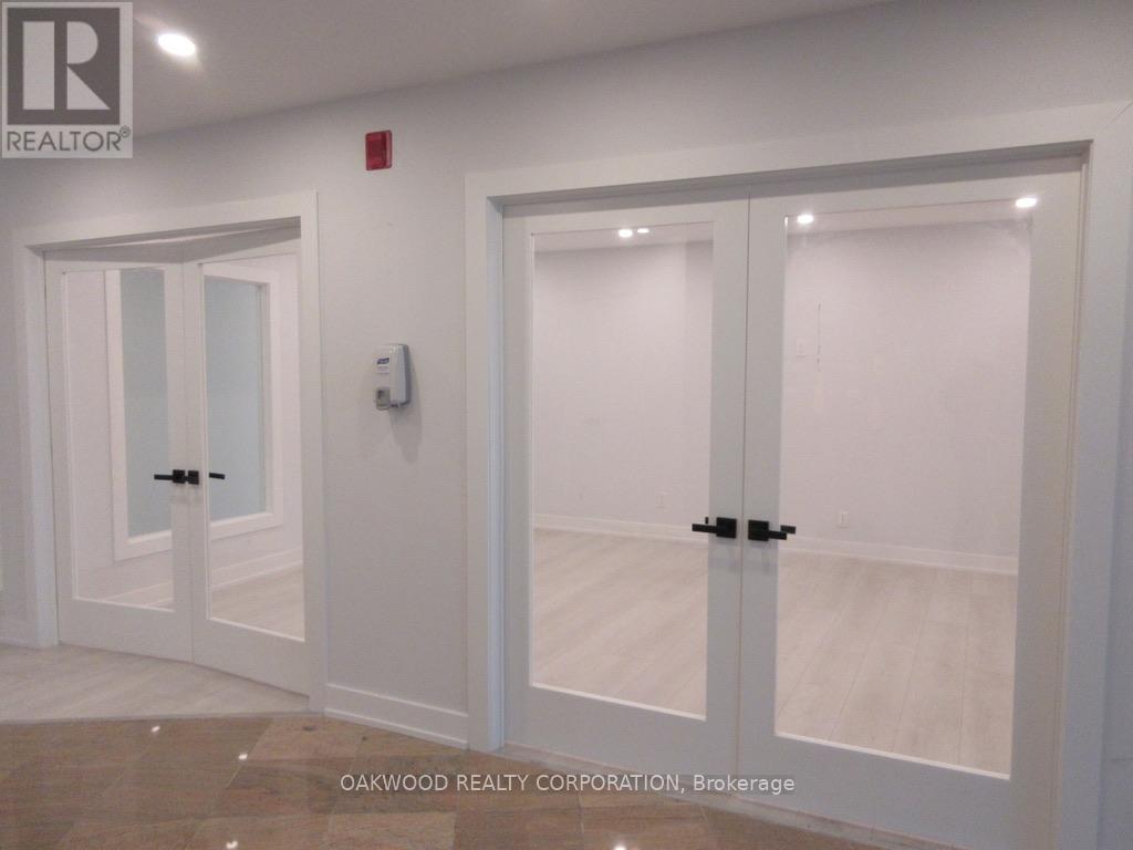 Tb 300 - 8000 Jane Street, Vaughan, Ontario  L4K 5B8 - Photo 12 - N12394935
