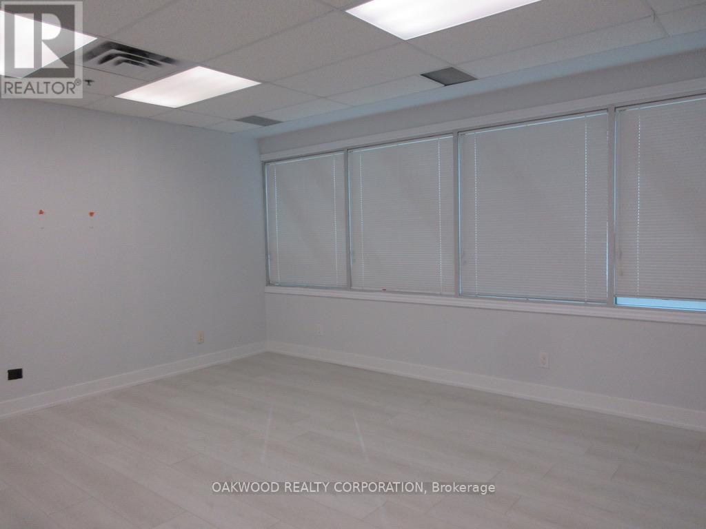 Tb 300 - 8000 Jane Street, Vaughan, Ontario  L4K 5B8 - Photo 6 - N12394935