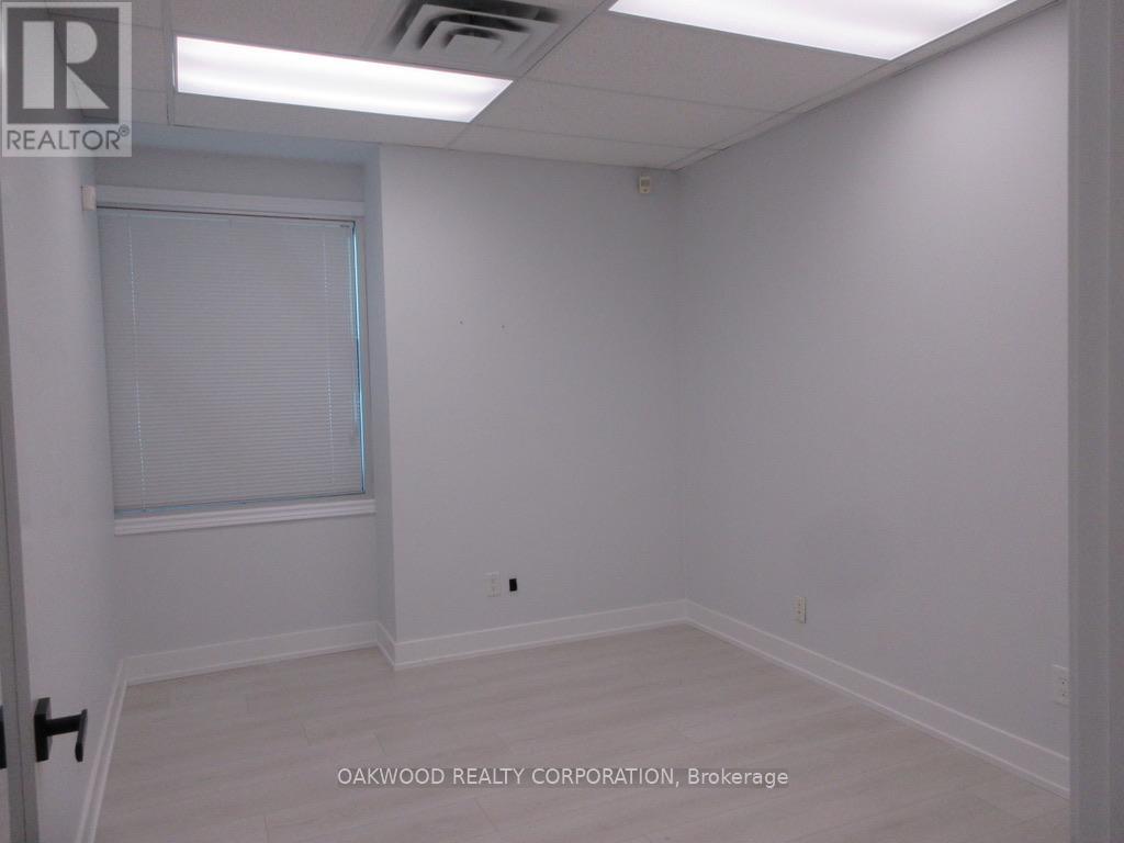 Tb 300 - 8000 Jane Street, Vaughan, Ontario  L4K 5B8 - Photo 7 - N12394935