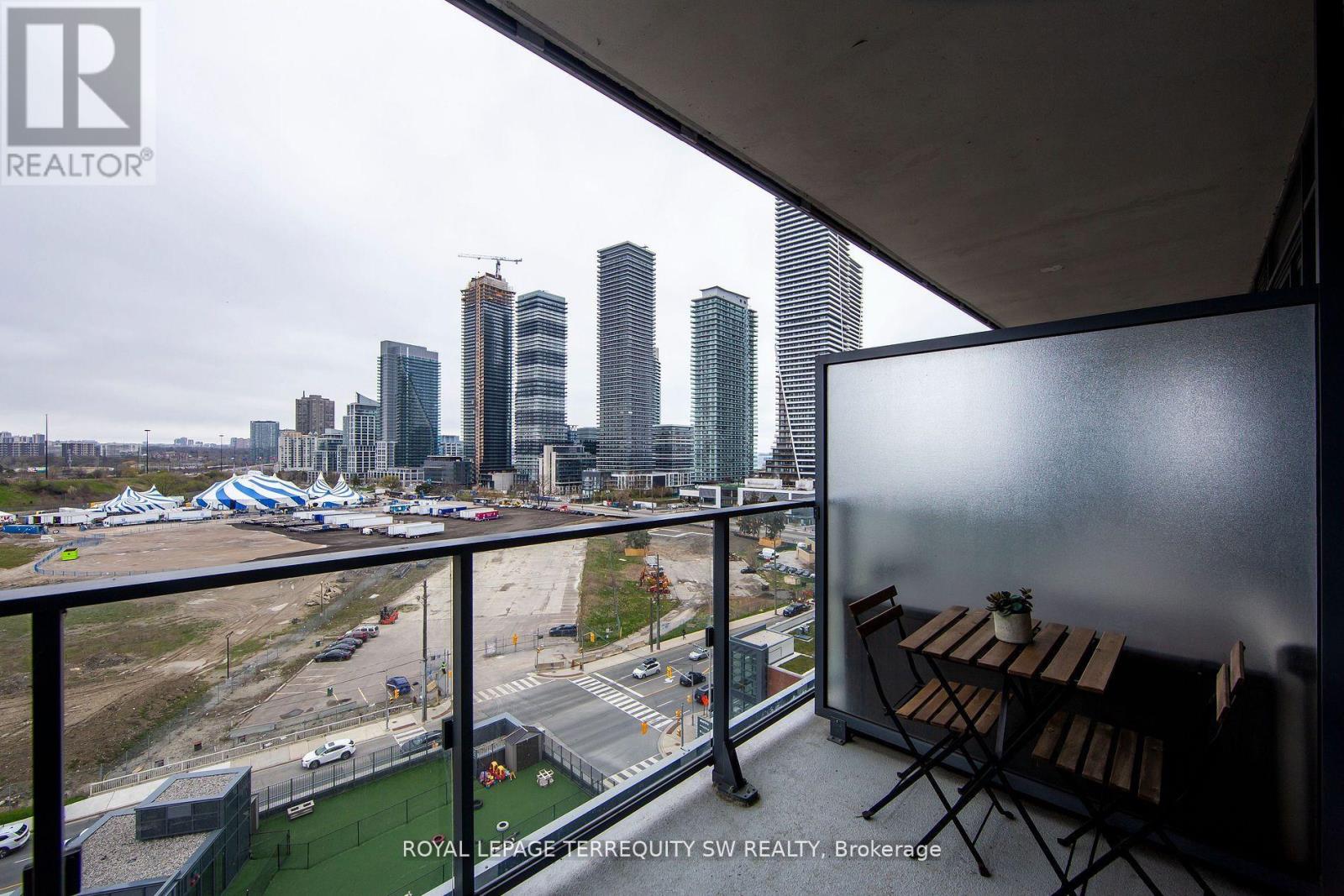 1208 - 10 Park Lawn Road, Toronto, Ontario  M8V 0H9 - Photo 10 - W12394420