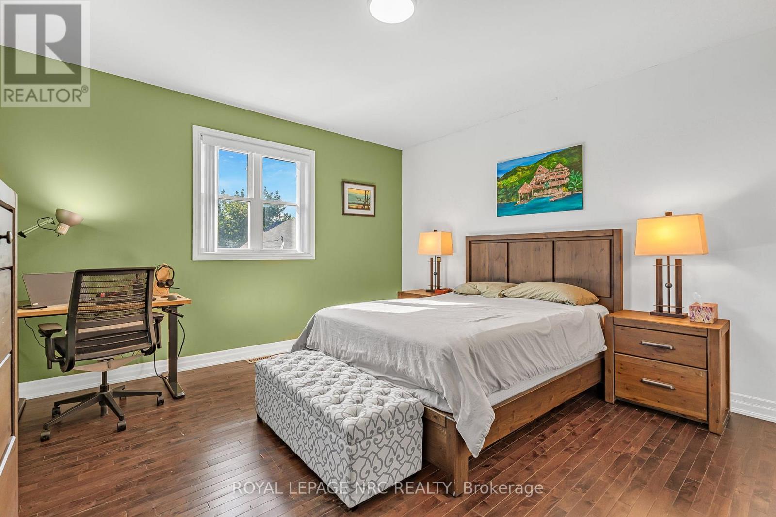 12 Lincoln Road E, Fort Erie, Ontario  L0S 1B0 - Photo 32 - X12395099