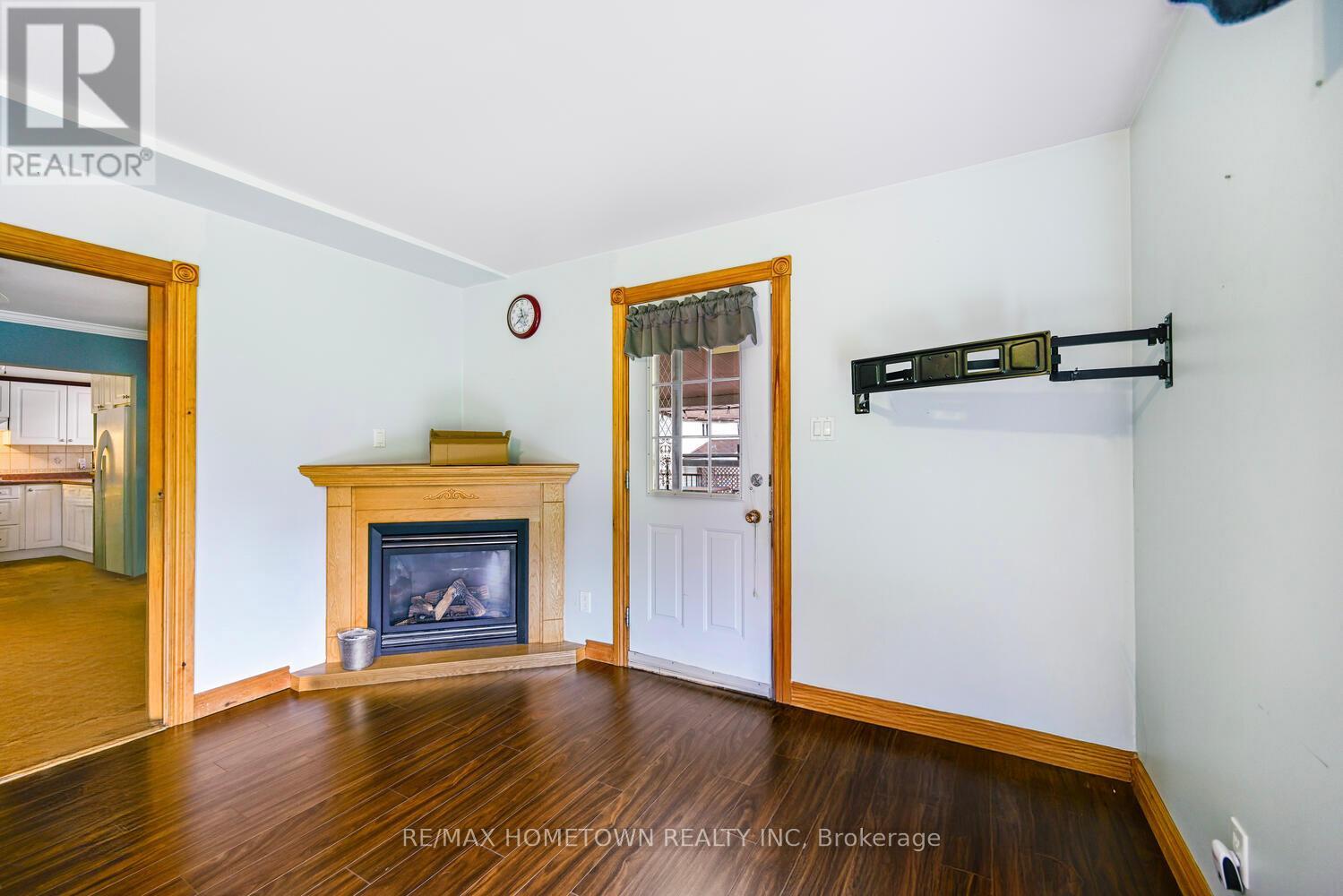 9 And 7 Richmond Street, Augusta, Ontario  K0E 1P0 - Photo 11 - X12395061