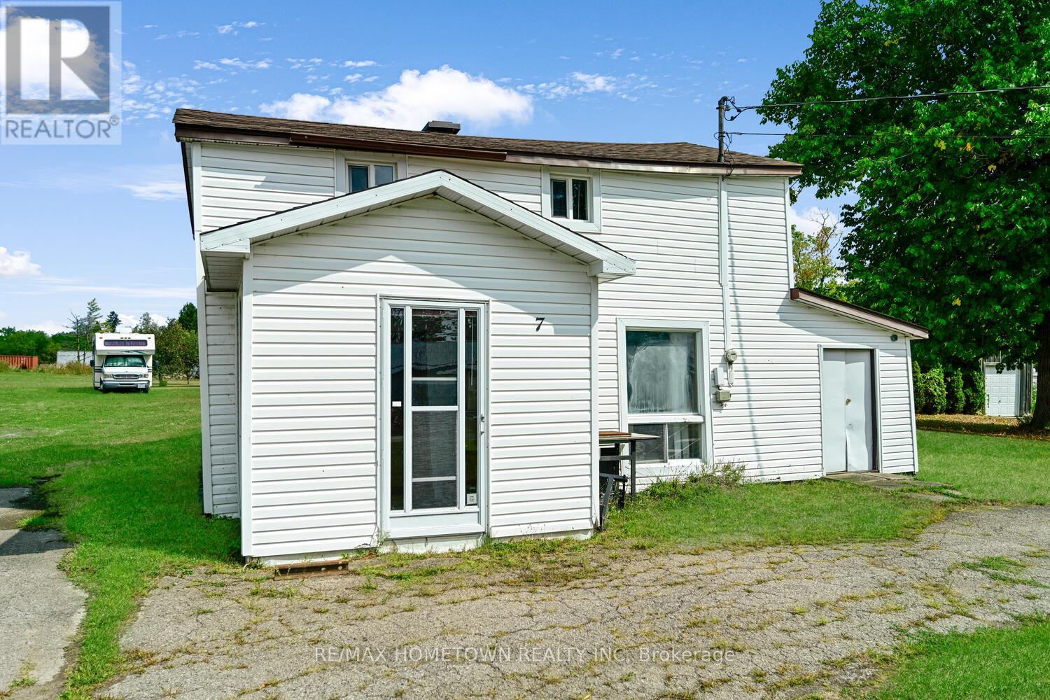 9 And 7 Richmond Street, Augusta, Ontario  K0E 1P0 - Photo 34 - X12395061