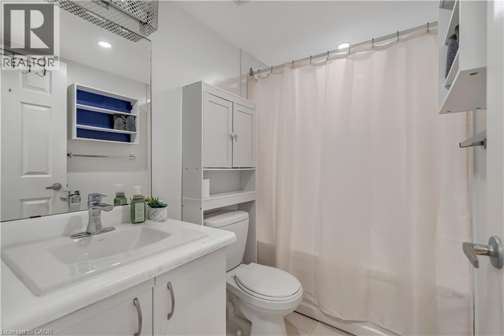 25 Agnes Street Unit# 903, Mississauga, Ontario  L5B 3X7 - Photo 7 - 40767976