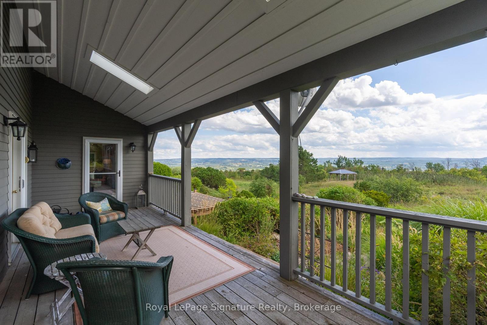 47058 Old Mail Road, Grey Highlands, Ontario  N4L 1W7 - Photo 21 - X12395072