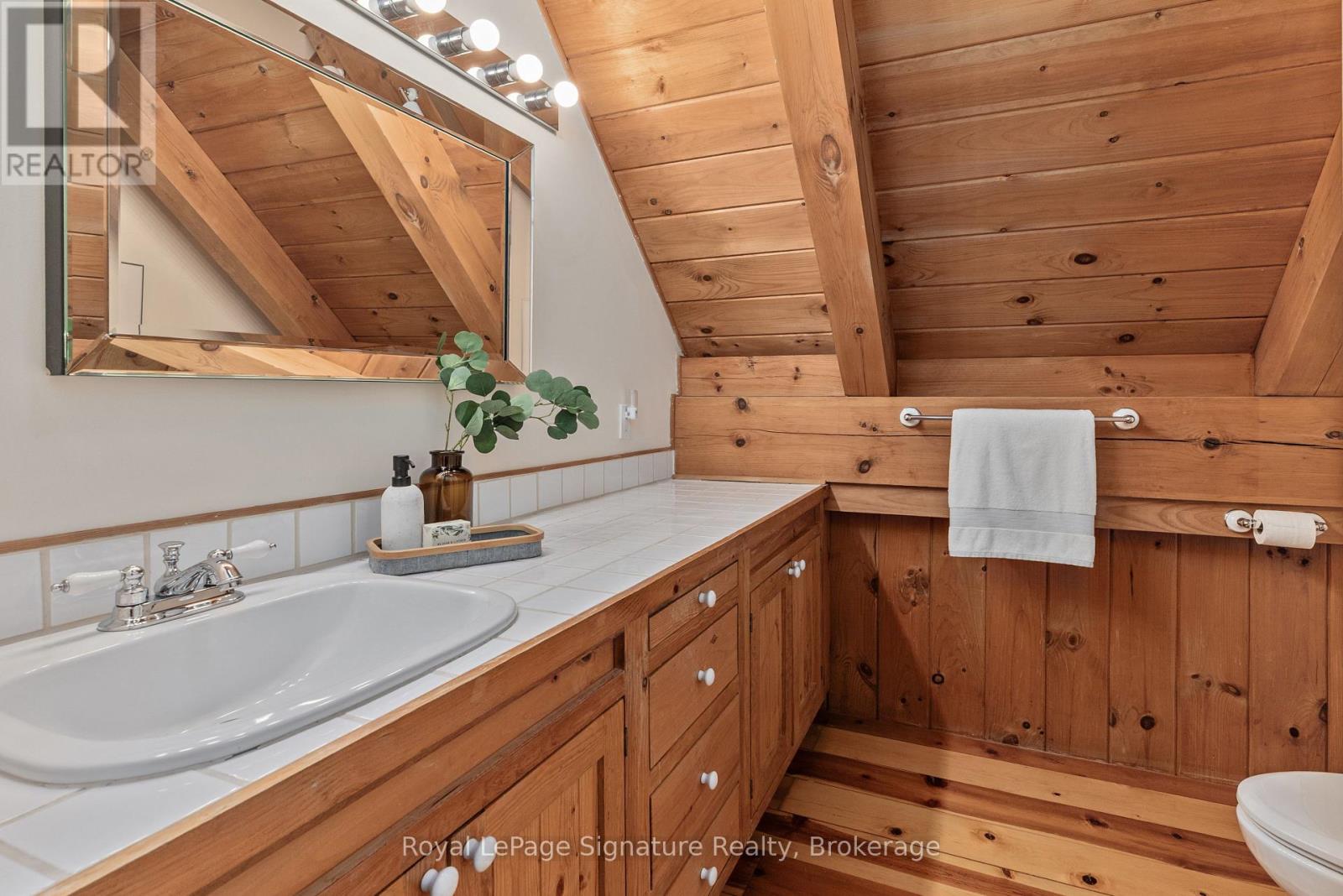 47058 Old Mail Road, Grey Highlands, Ontario  N4L 1W7 - Photo 28 - X12395072