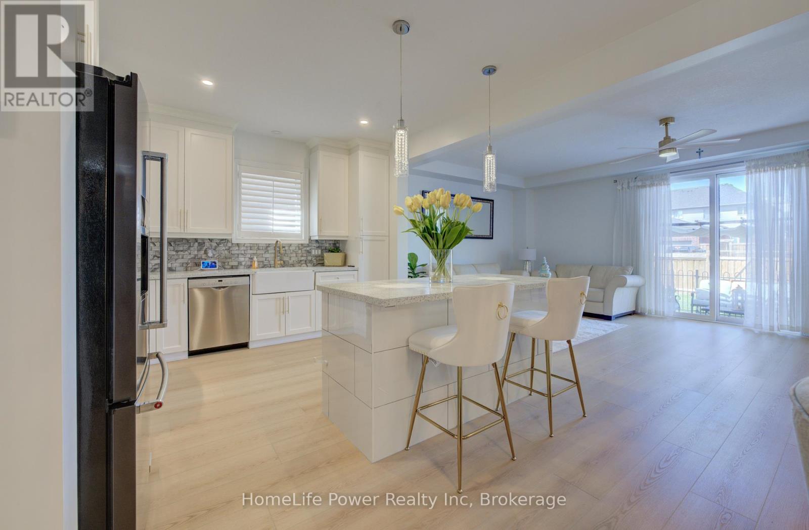 113 Dallan Drive, Guelph, Ontario N1L 0N3 - Photo 16 - X12395131