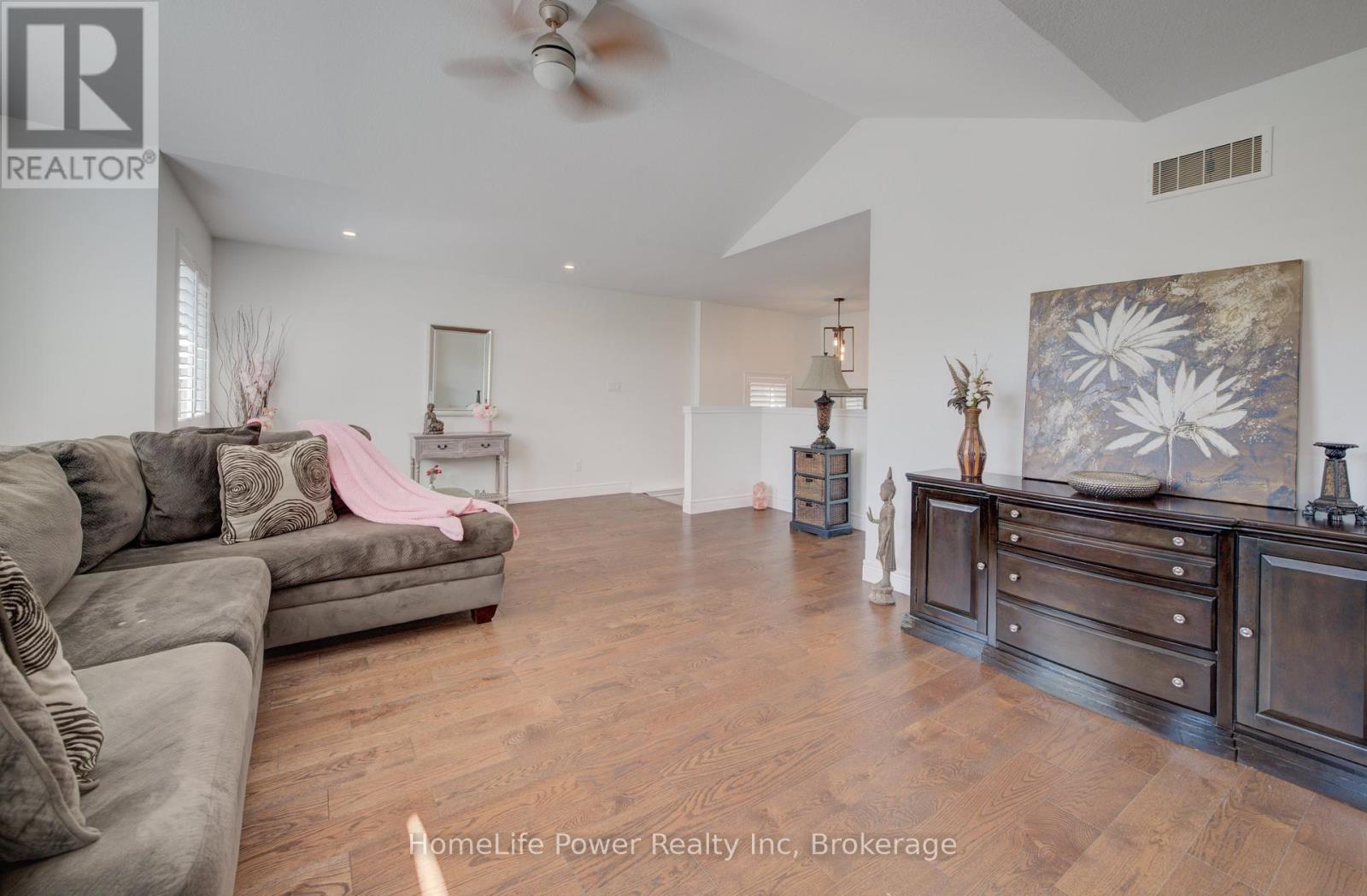 113 Dallan Drive, Guelph, Ontario N1L 0N3 - Photo 26 - X12395131