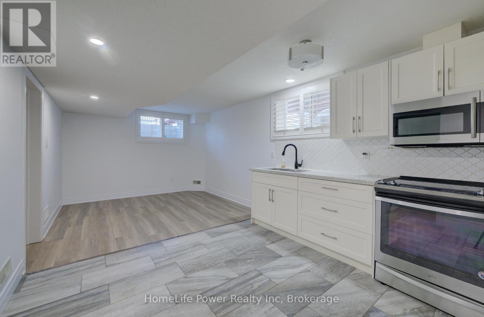 113 Dallan Drive, Guelph, Ontario N1L 0N3 - Photo 33 - X12395131