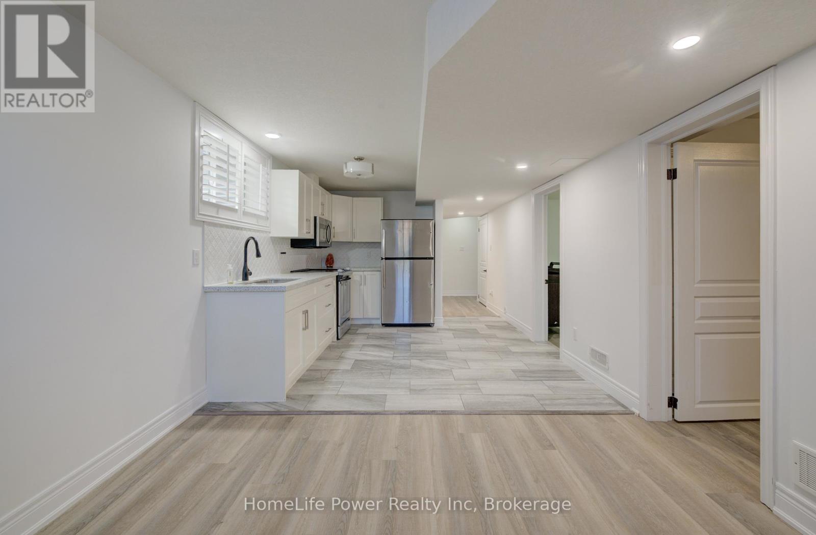 113 Dallan Drive, Guelph, Ontario N1L 0N3 - Photo 35 - X12395131