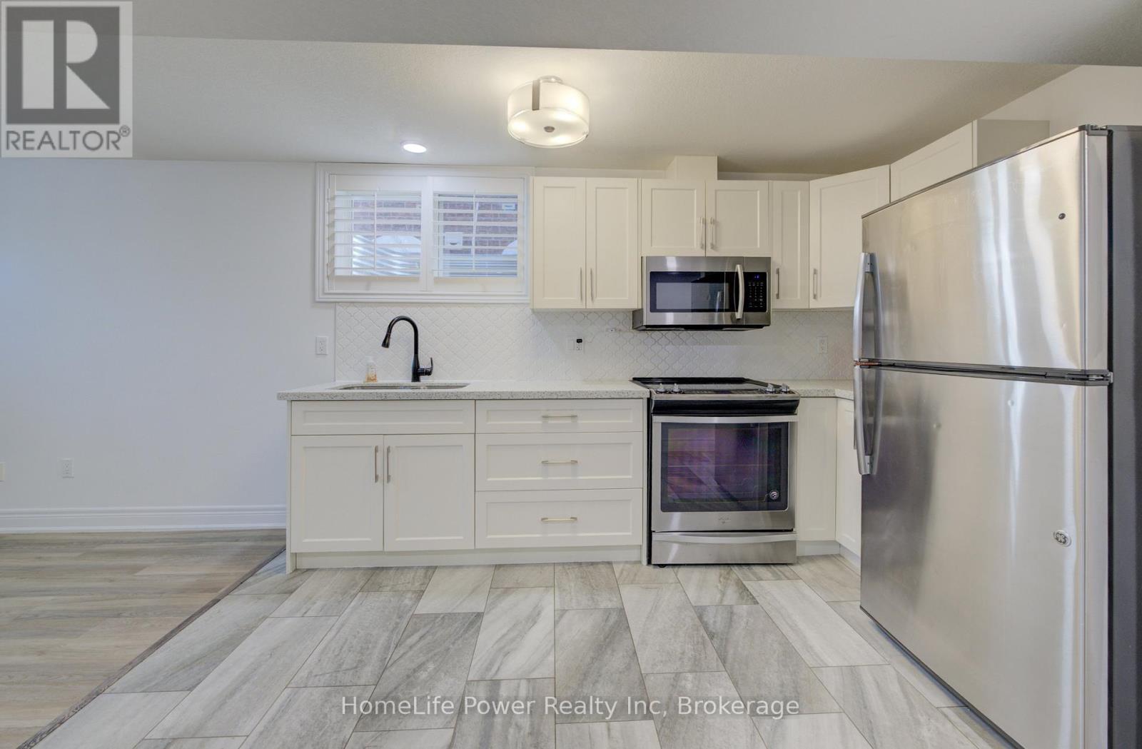 113 Dallan Drive, Guelph, Ontario N1L 0N3 - Photo 37 - X12395131